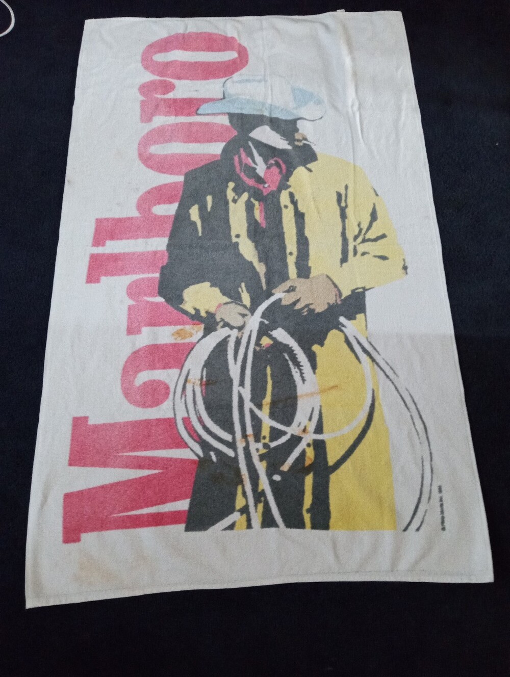 Vintage 1994 Marlboro Man Oversized Towel 36” X 58” Cigarette Philip Morris USA